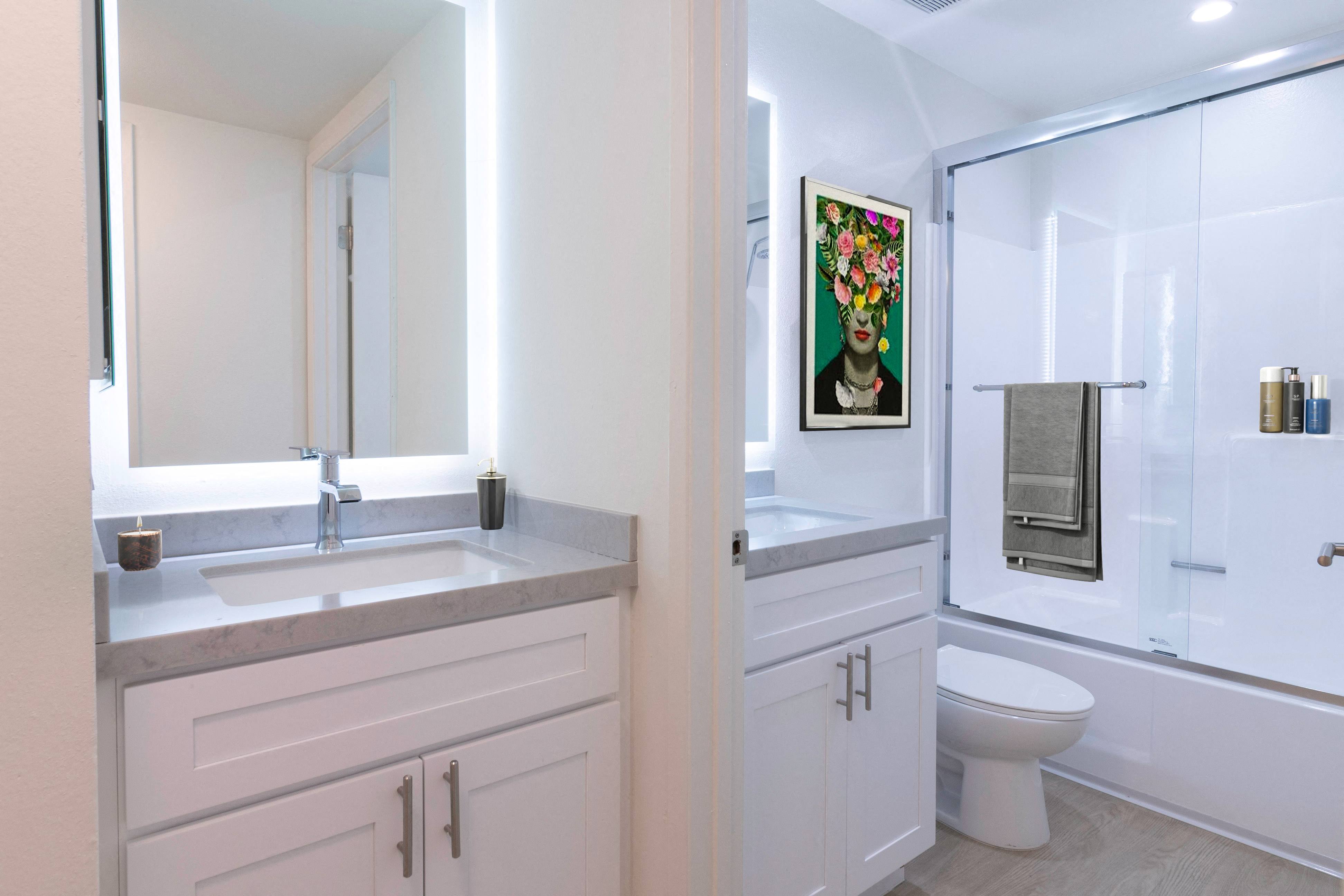 Canoga-Park-Apartments-2b1b-Bath1